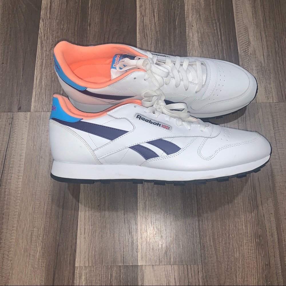 Men’s Reebok classic navy blue pink size 14